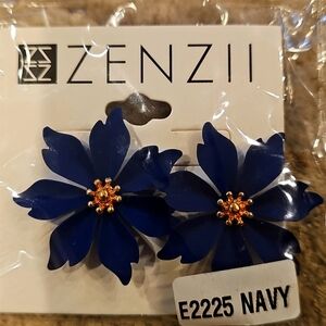 Zenzi Blue Flower Earrings